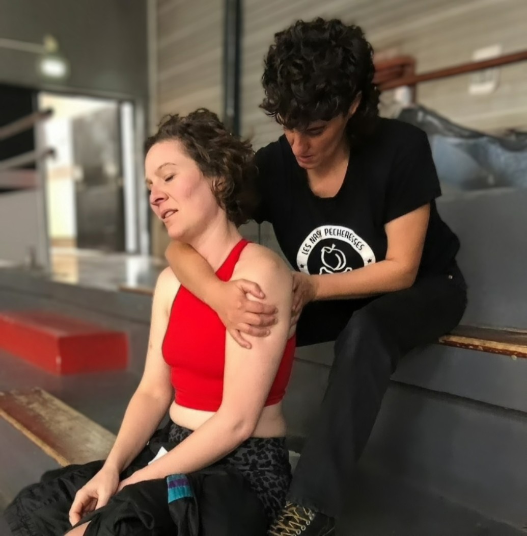 Stagiaire pratiquant massage sportif formation Montpellier